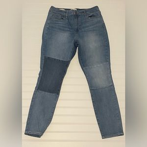 Universal thread, high-rise skinny 💙💙💙